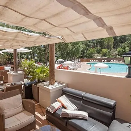 Appartement Les Restanques 2268 Glycines Grimaud