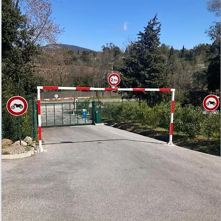 Les Restanques 2268 Glycines Appartement